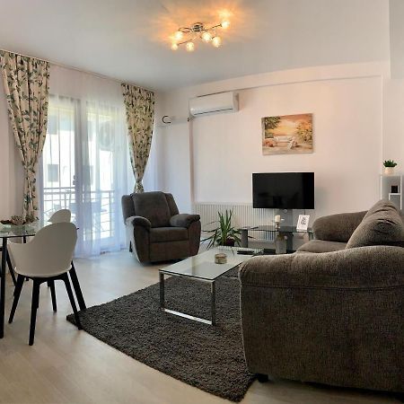 Luxor Apartment Otopeni 3 Zewnętrze zdjęcie